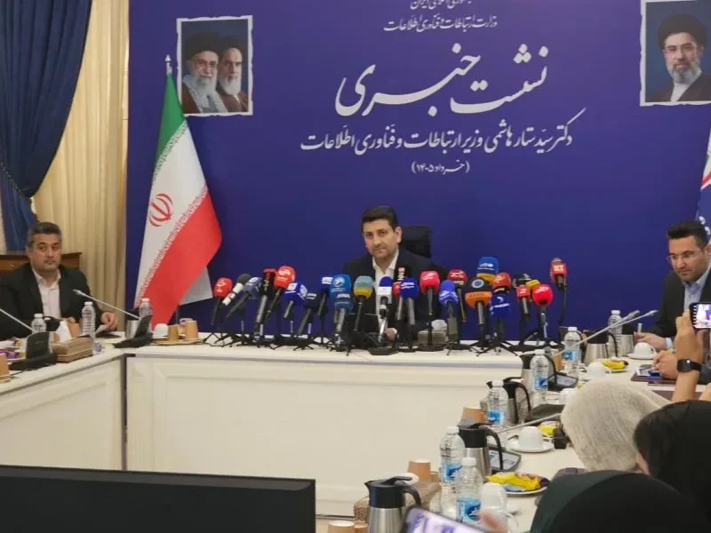 وزیر ارتباطات: ترافیک استارلینک و شبکههای مرزی با ترافیک
گیتوی رسمی اینترنت برابری میکرد